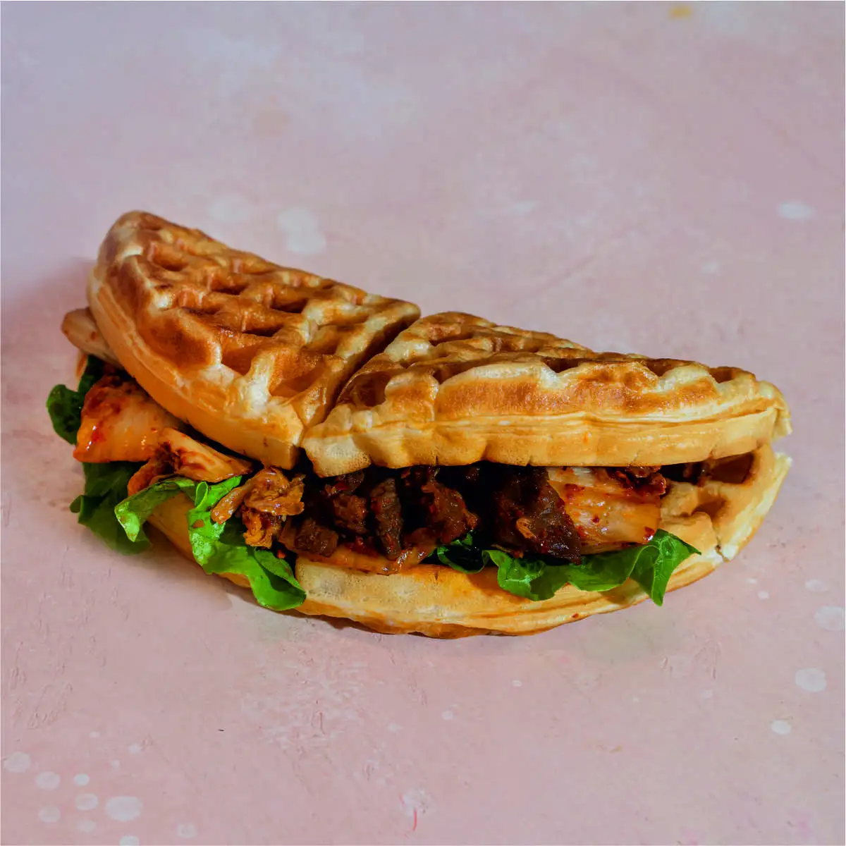 Сэндвич с говядиной и кимчи