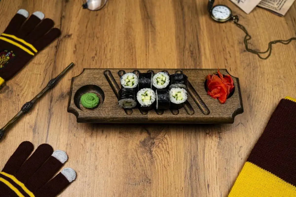 Маки с огурцом