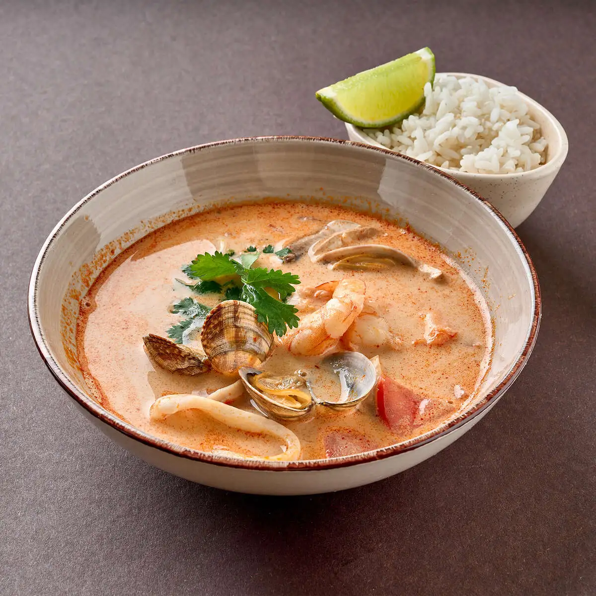 Том Ям с морепродуктами