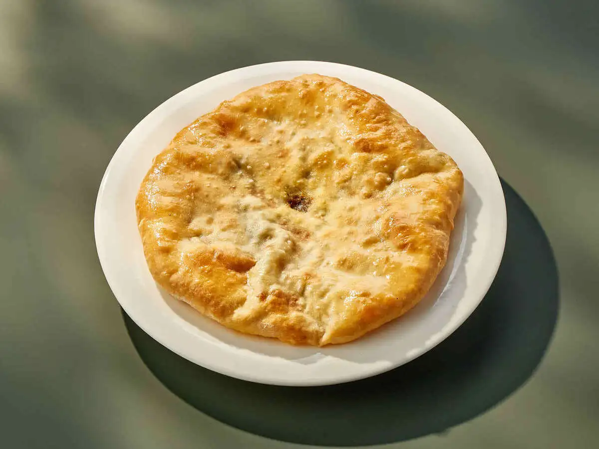 Кубдари свинина-говядина.