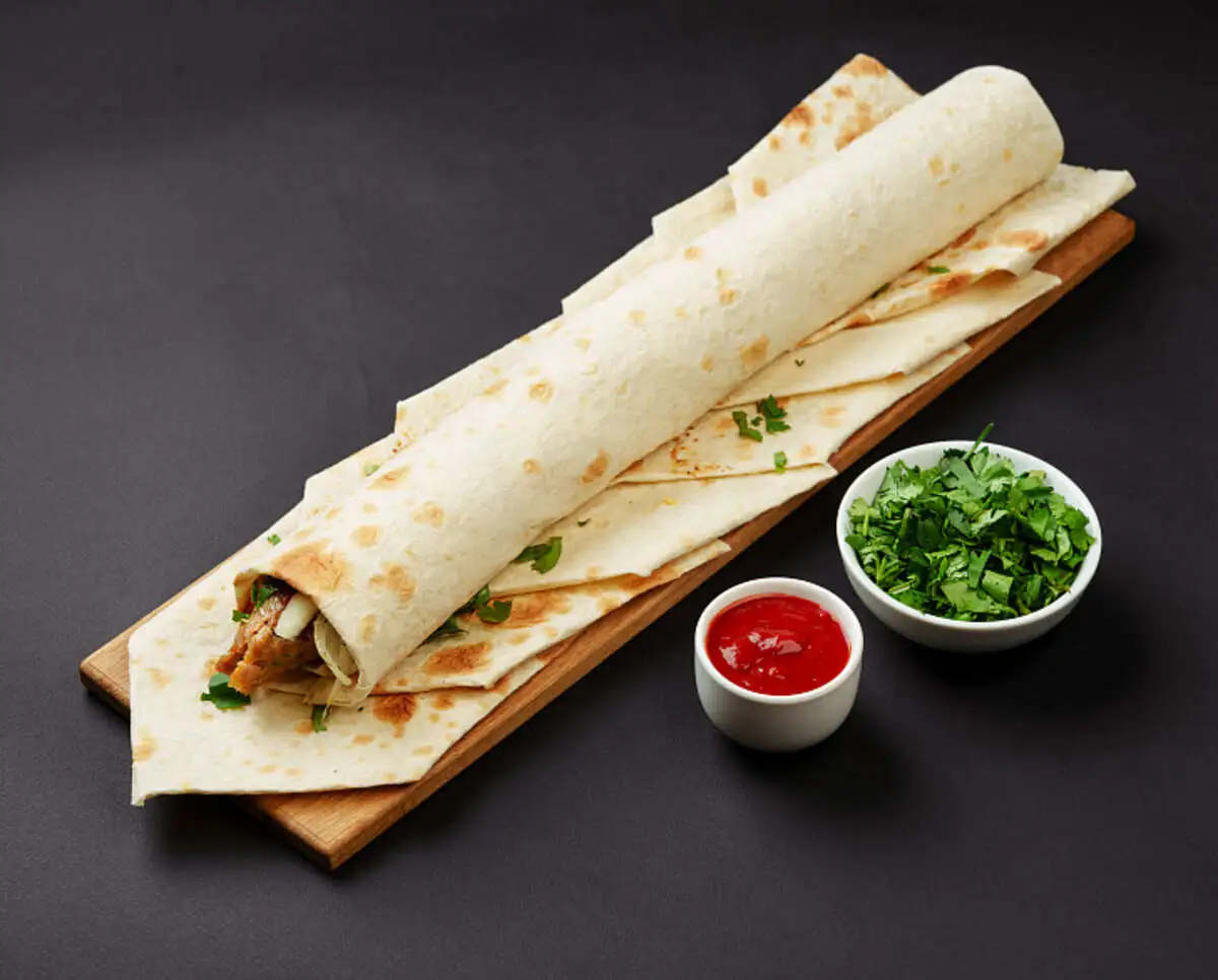 Люля-кебаб из мраморной говядины в лаваше