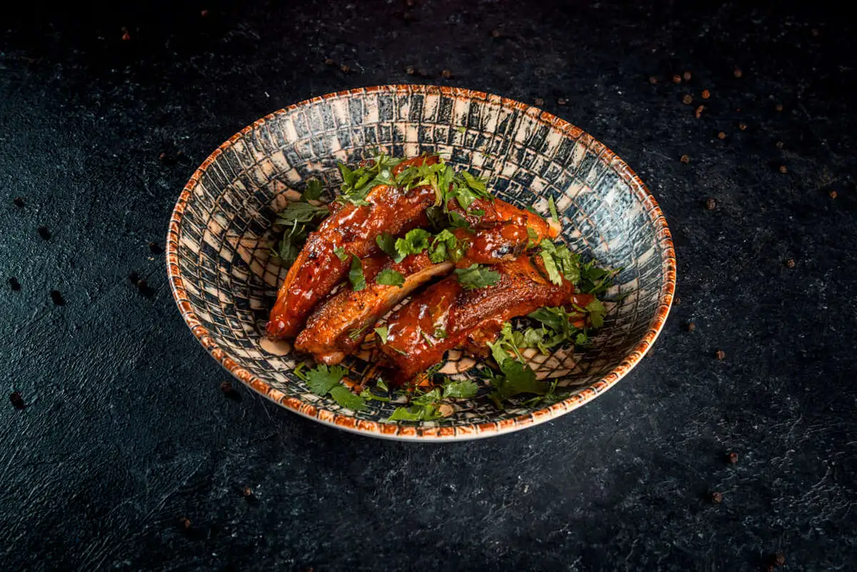 Свиные ребра барбекю