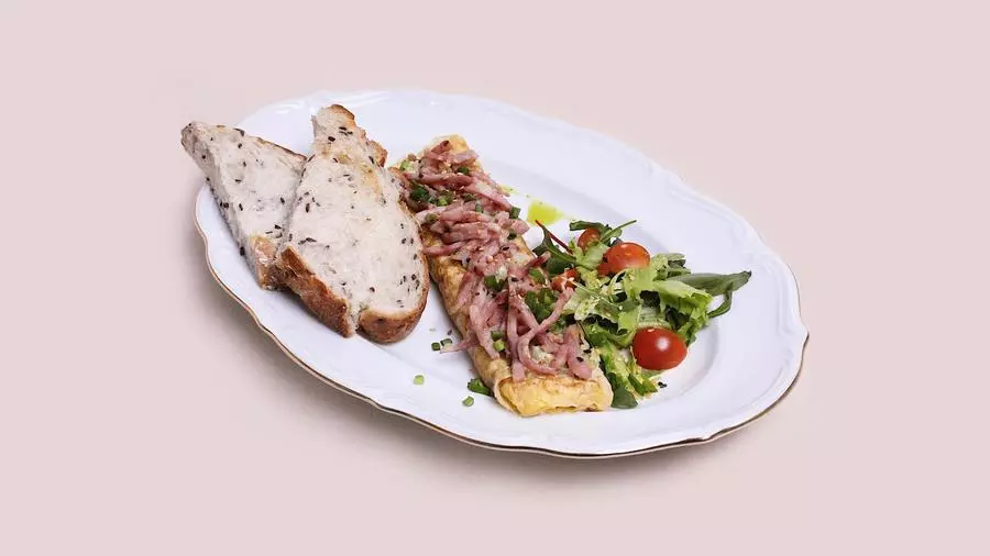 Омлет с ветчиной