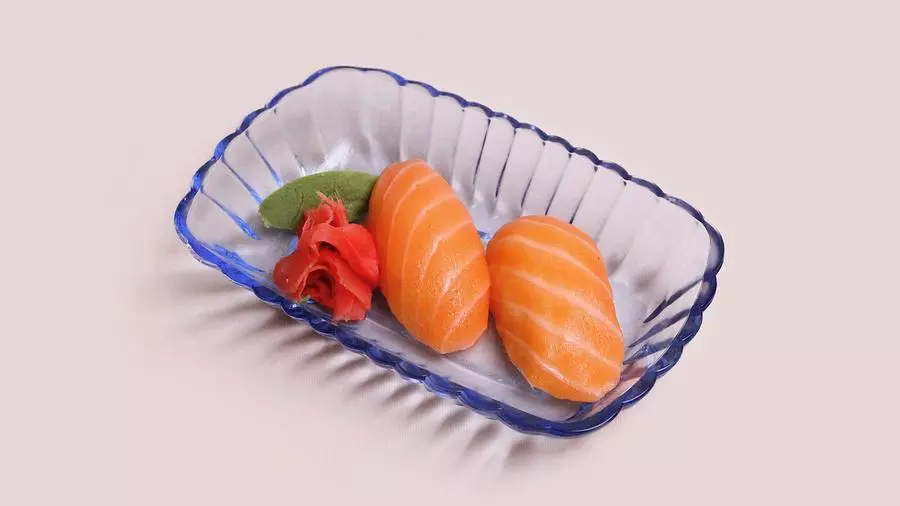 Нигири с лососем