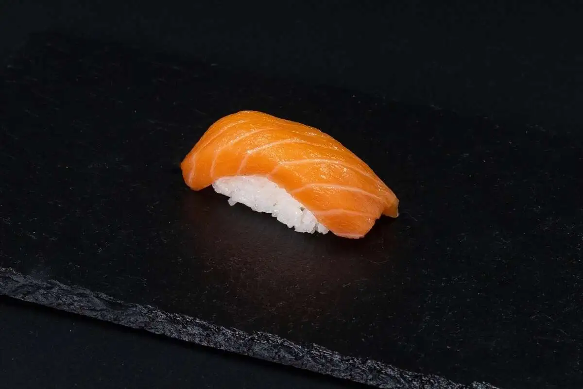 суши ЛОСОСЬ с/с