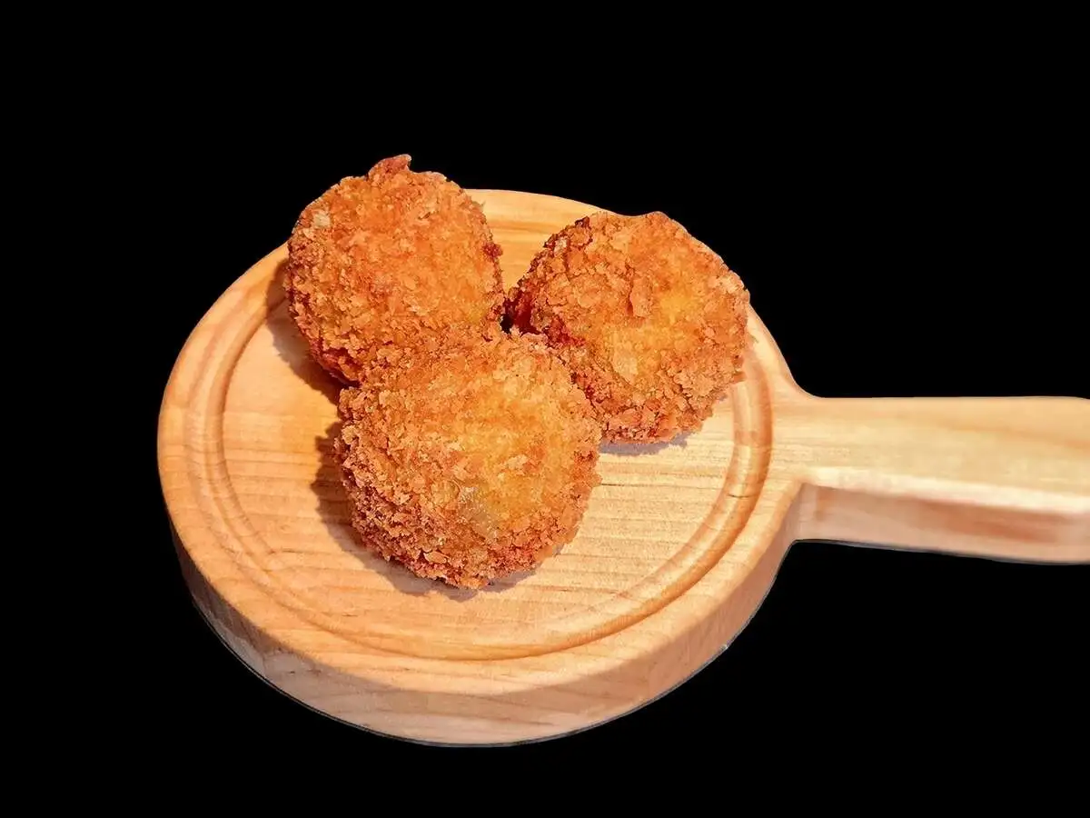 КАРТОФЕЛЬНЫЕ КРОКЕТЫ С СЫРОМ И ГРИБАМИ