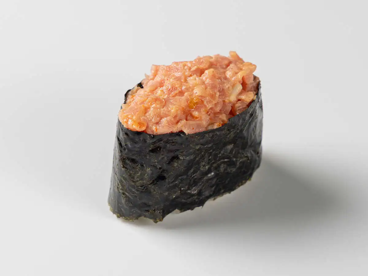 Гункан тунец