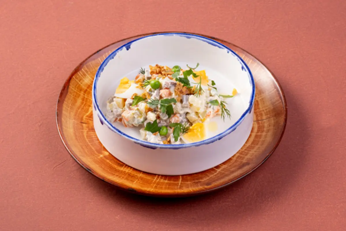 Оливье с говядиной