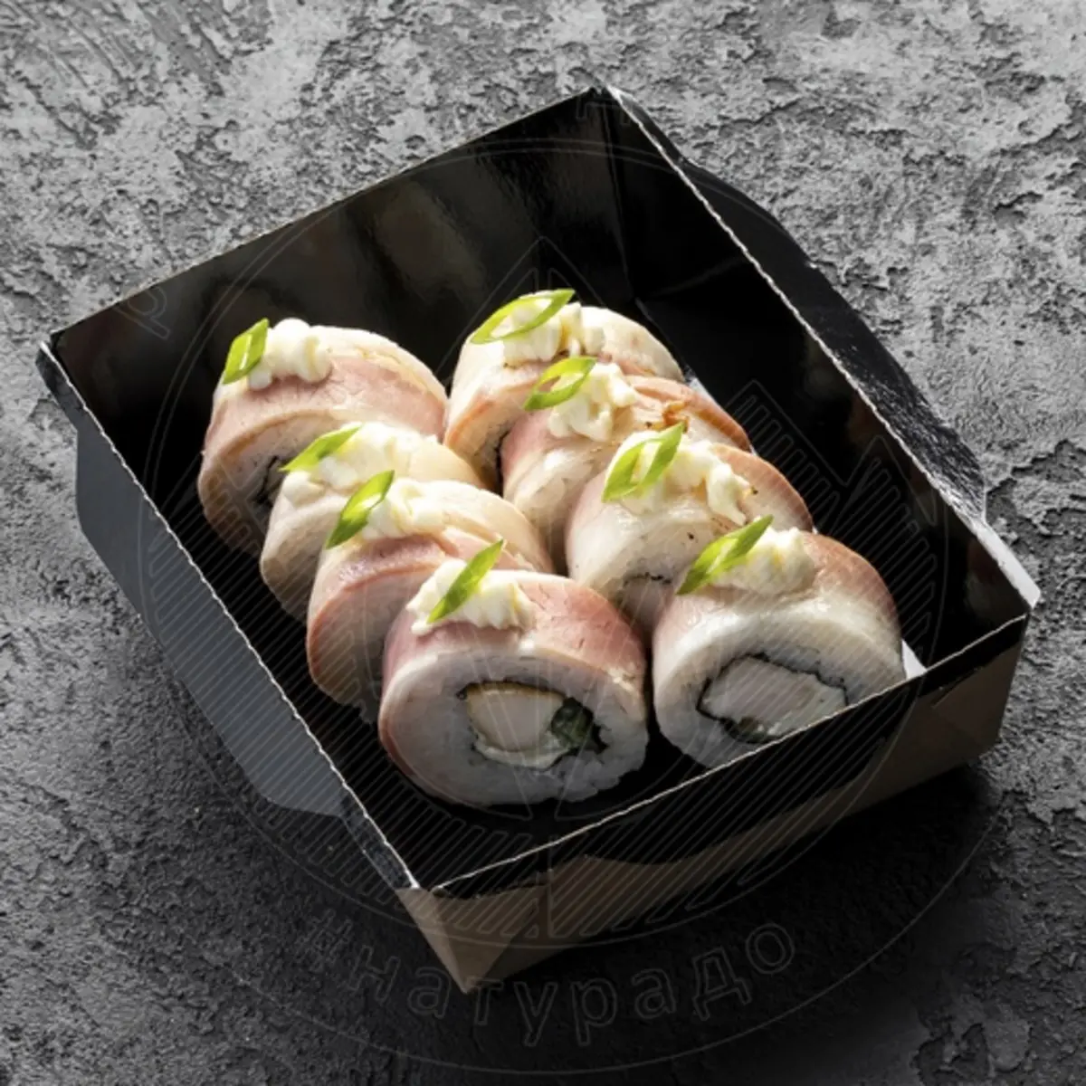 Чикен-бекон с соусом пармезан