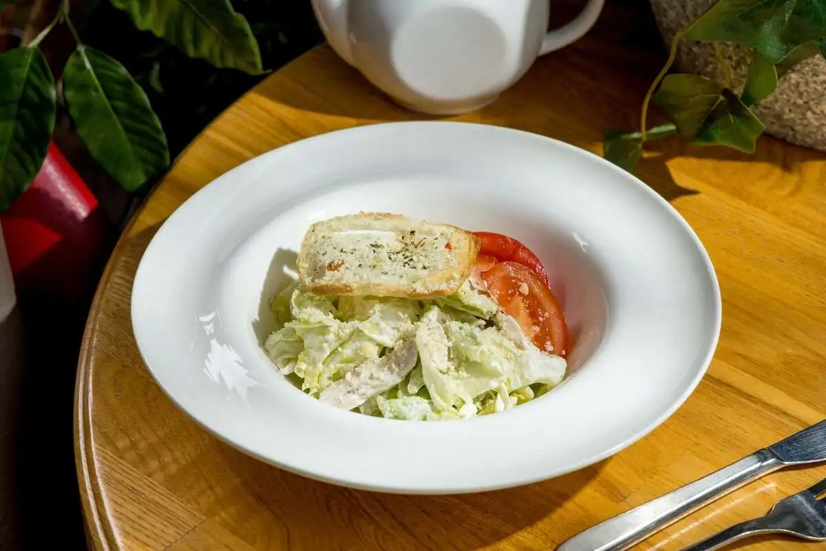 Цезарь с куриной грудкой