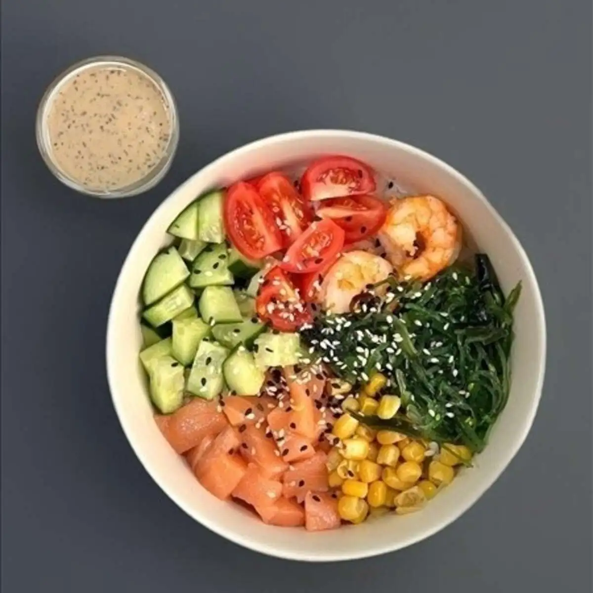 Поке с морепродуктами