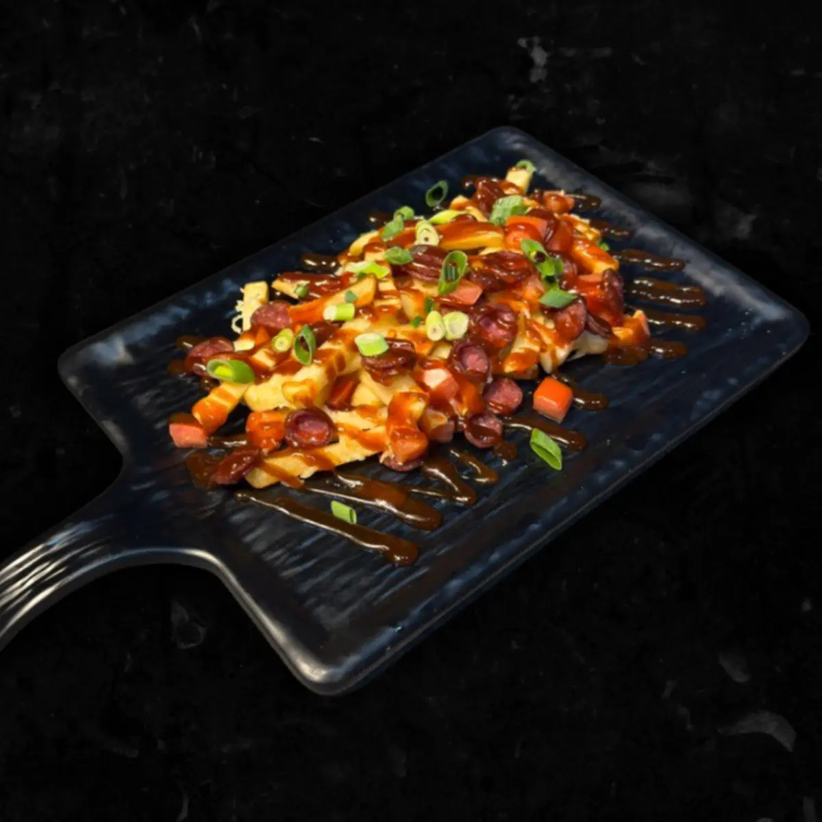 Фрайс с охотничьими колбасками