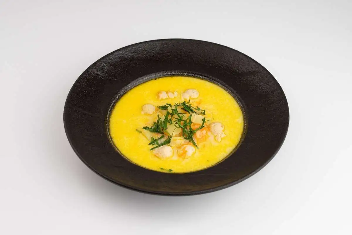 Сливочный суп с фрикадельками