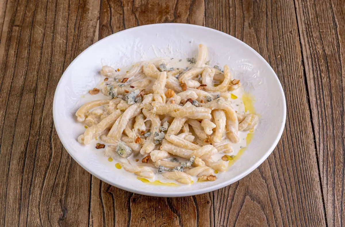 Казаречче кватро формаджи