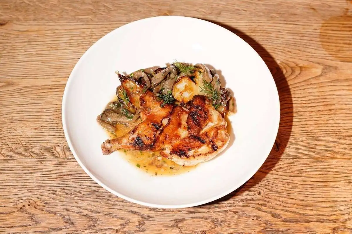 Цыпленок на гриле с топинамбуром 