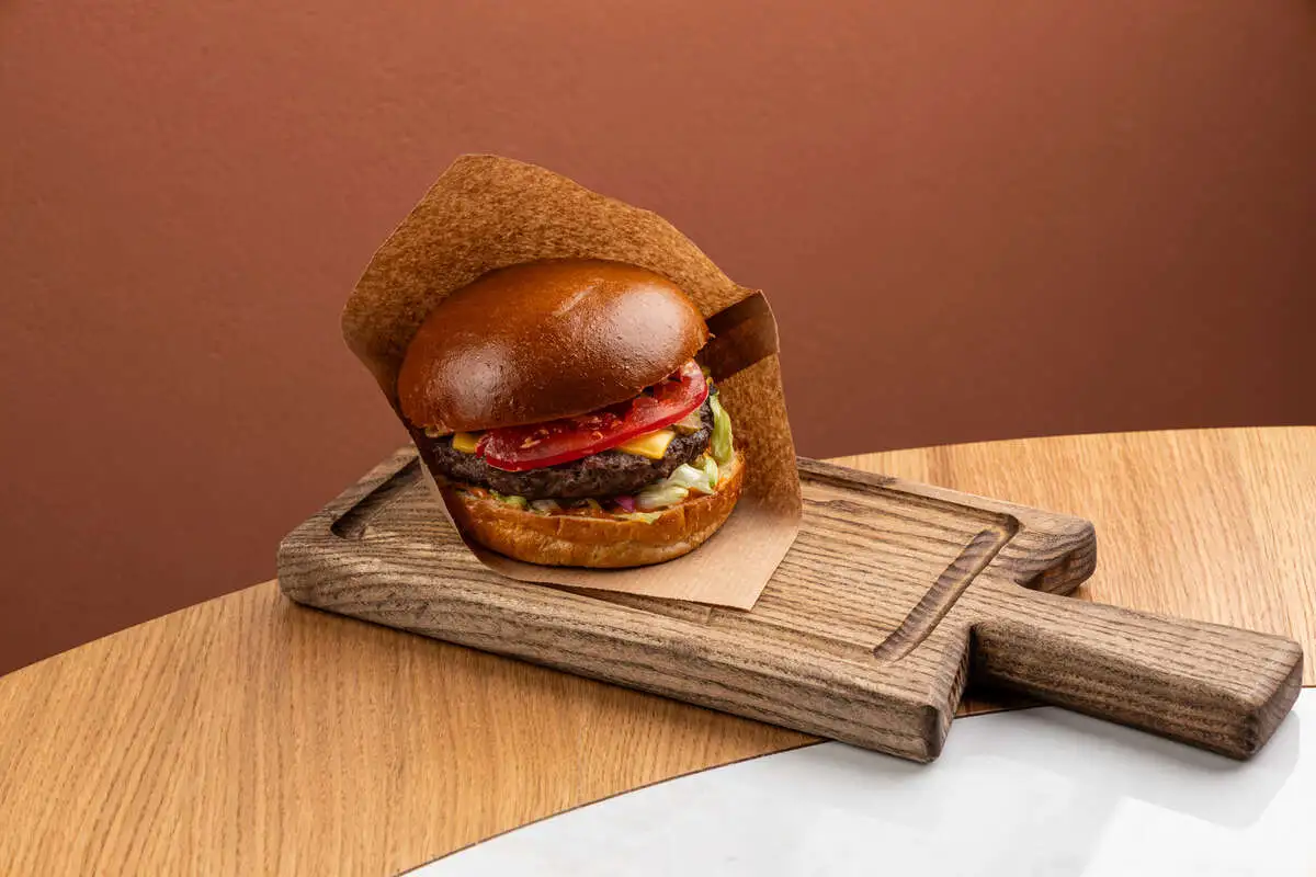 Бургер из мраморной говядины