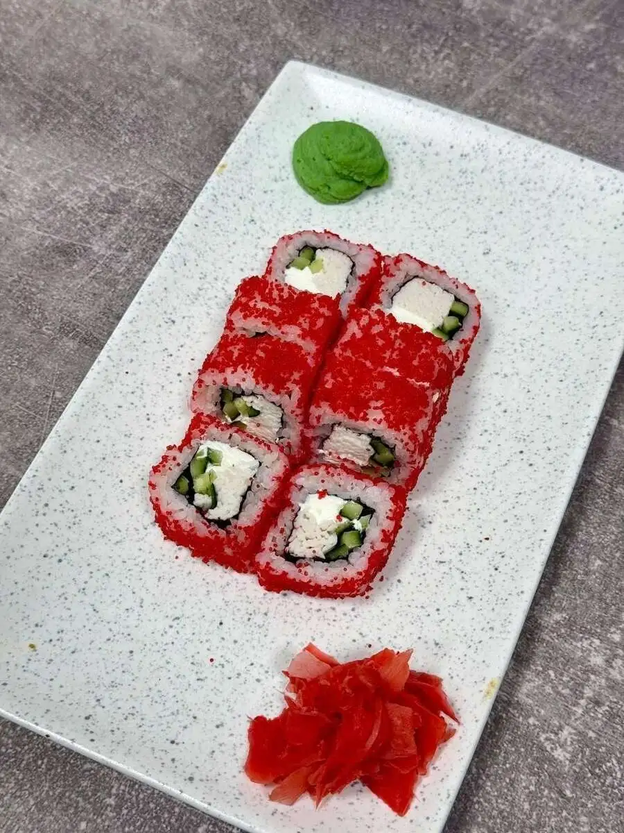 Ролл Калифорния с креветкой