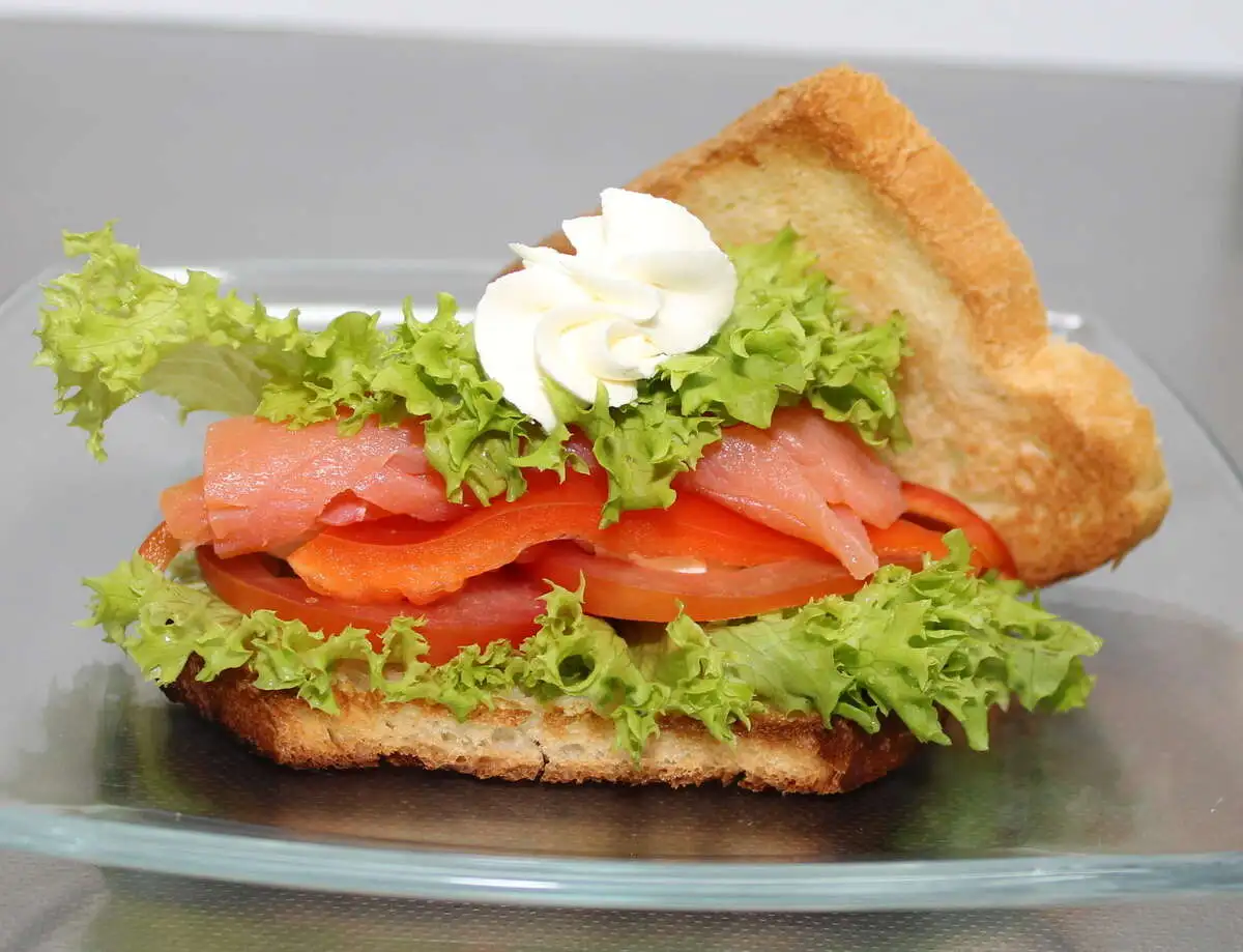 Клаб с семгой