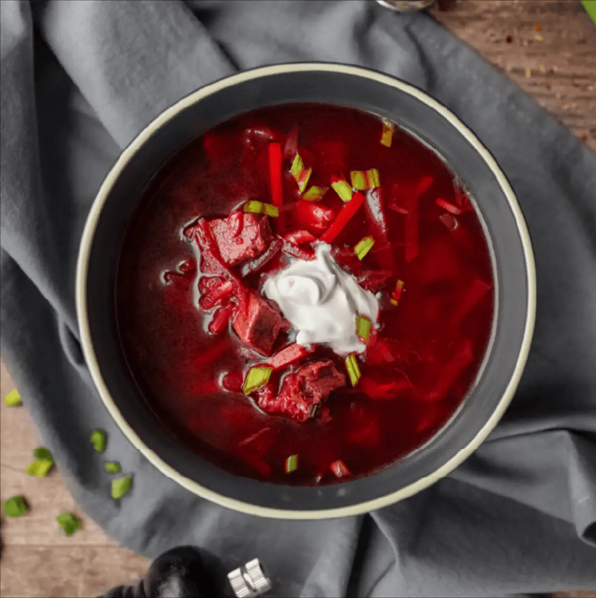 Борщ со сметаной