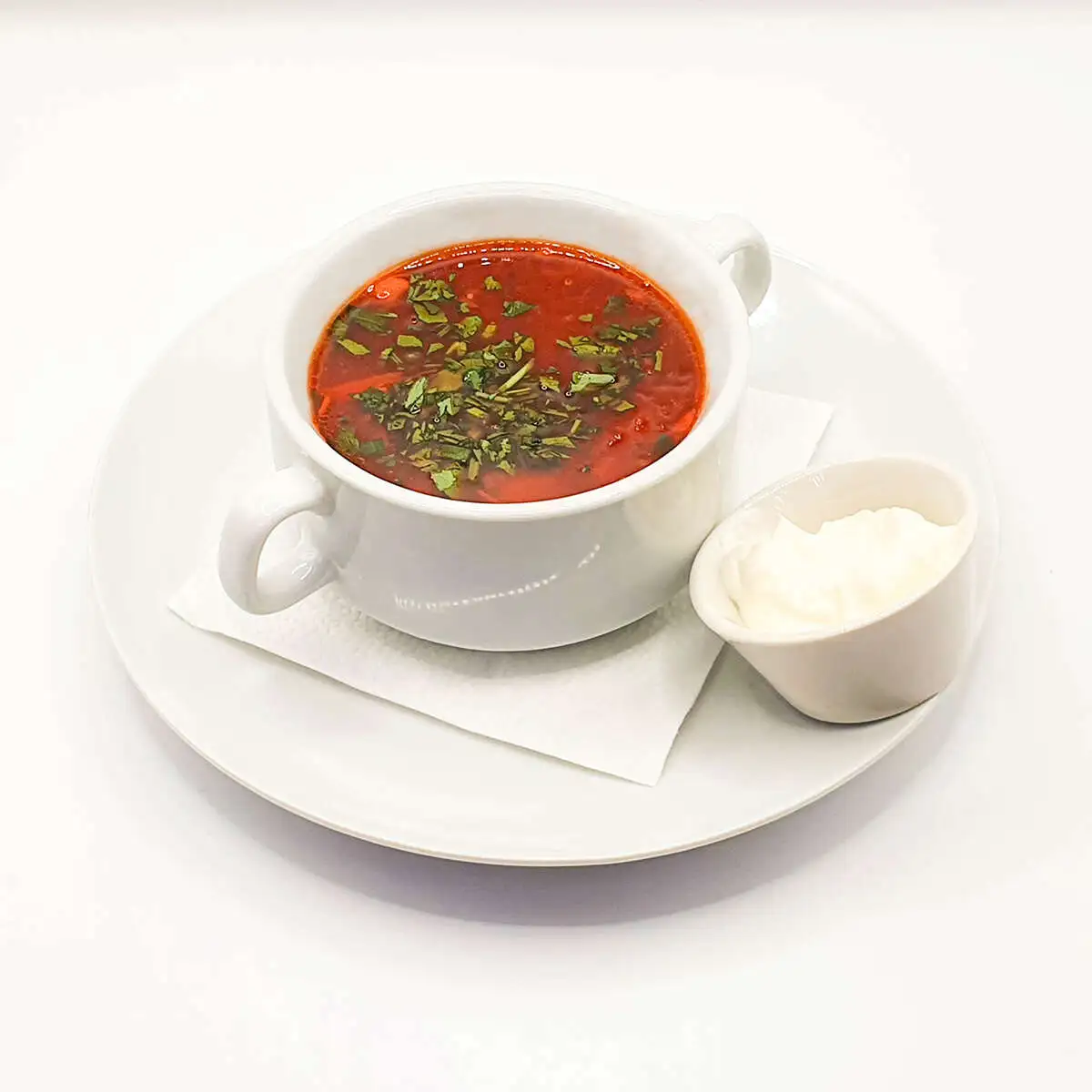 Борщ со сметаной 