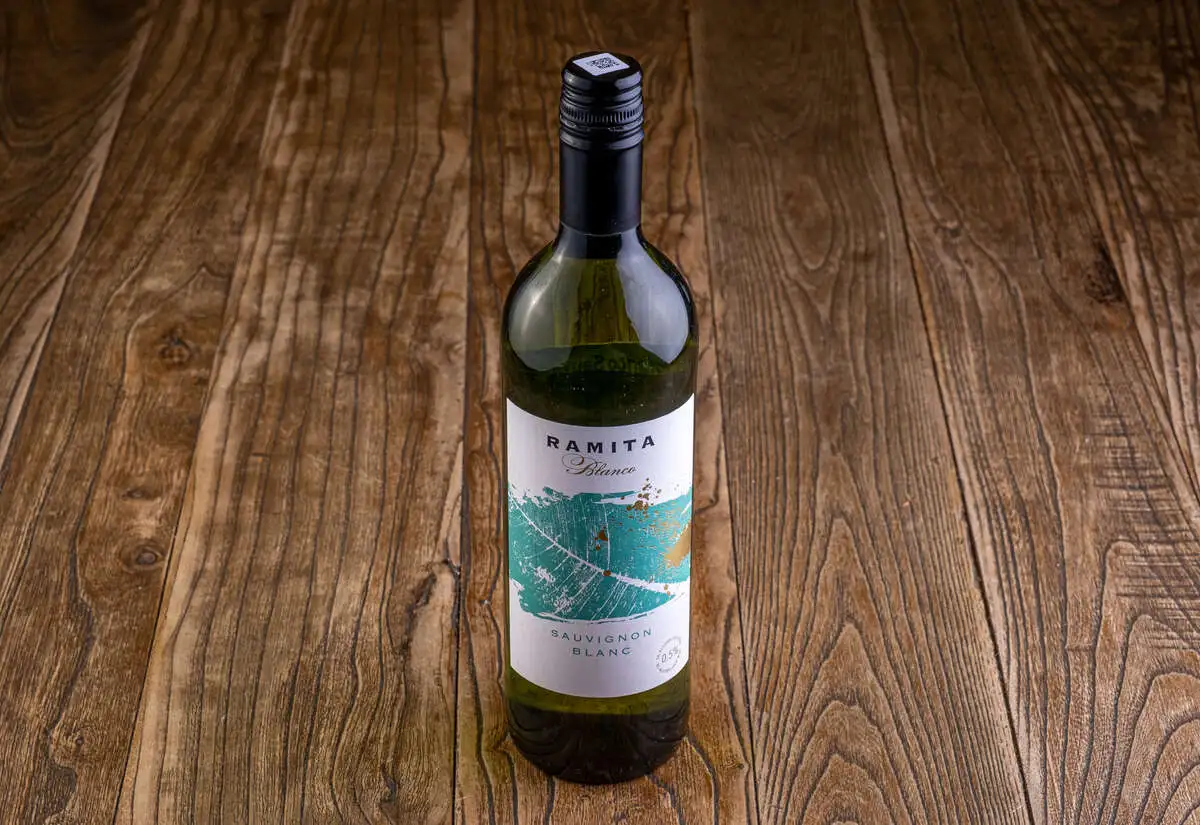Вино Совиньон Блан Рамита 
