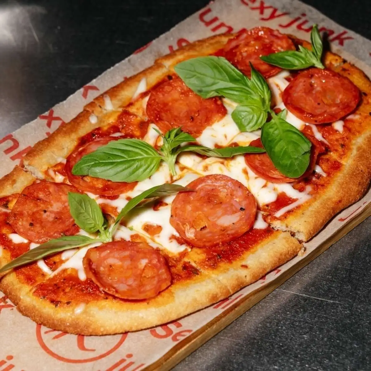 Кето-пицца Пепперони