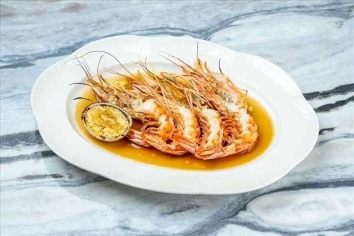 Аргентинские красные лангустины на гриле