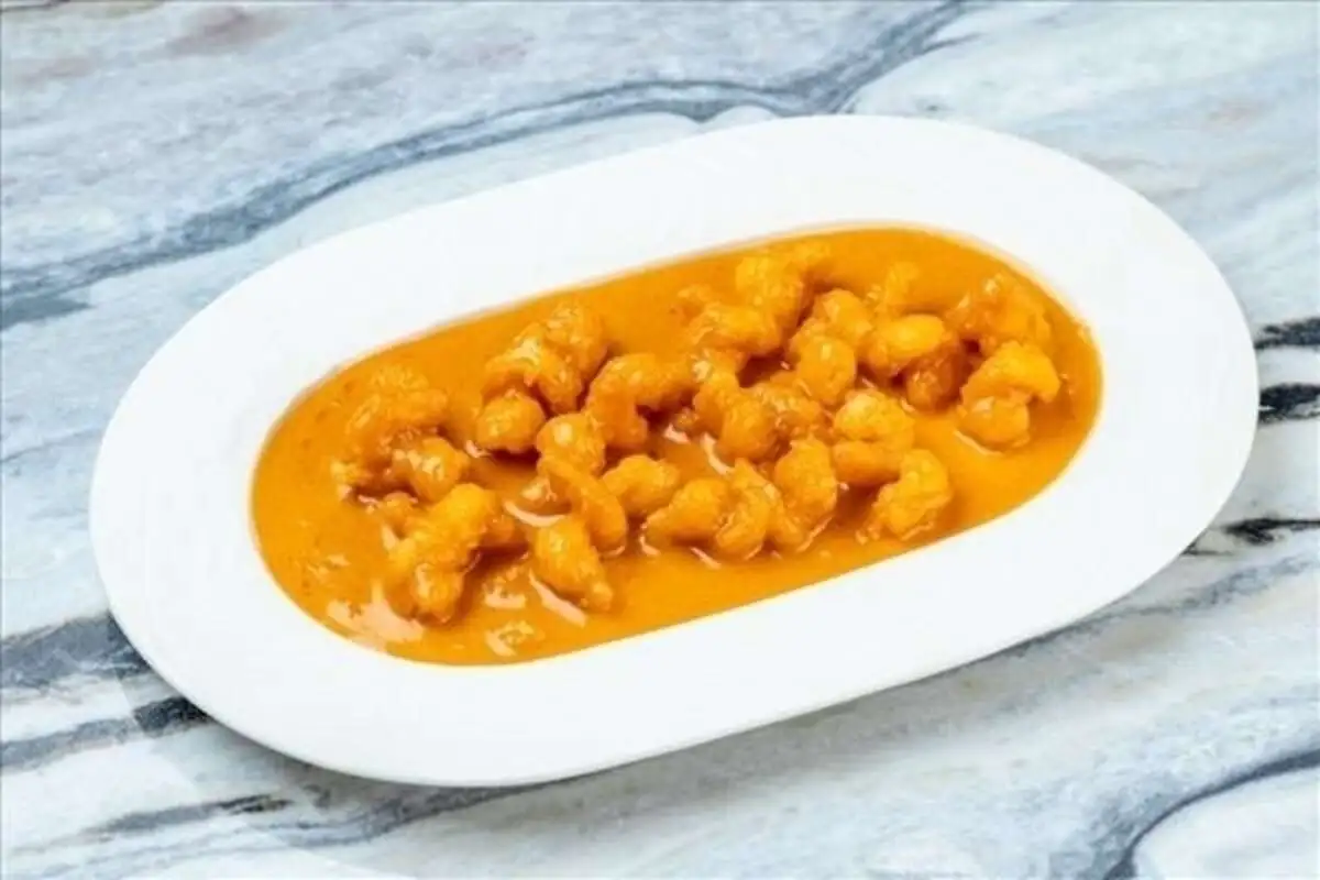 Тихоокеанские креветки в соусе чили с кокосом