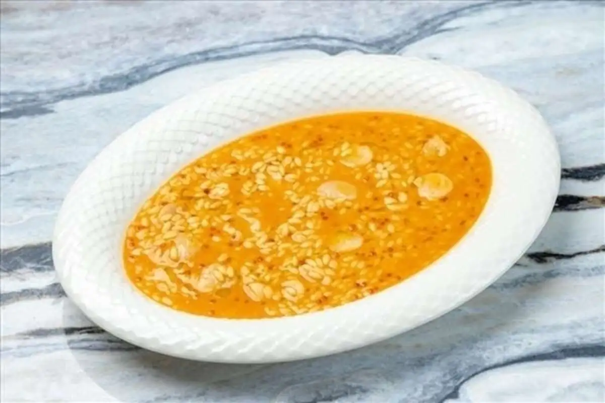 Орзо с гребешком и икрой в сливочном соусе биск