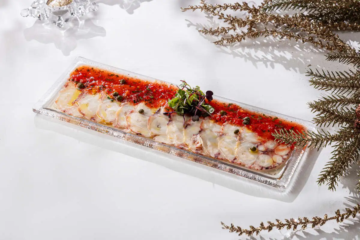 Карпаччо из осьминога 