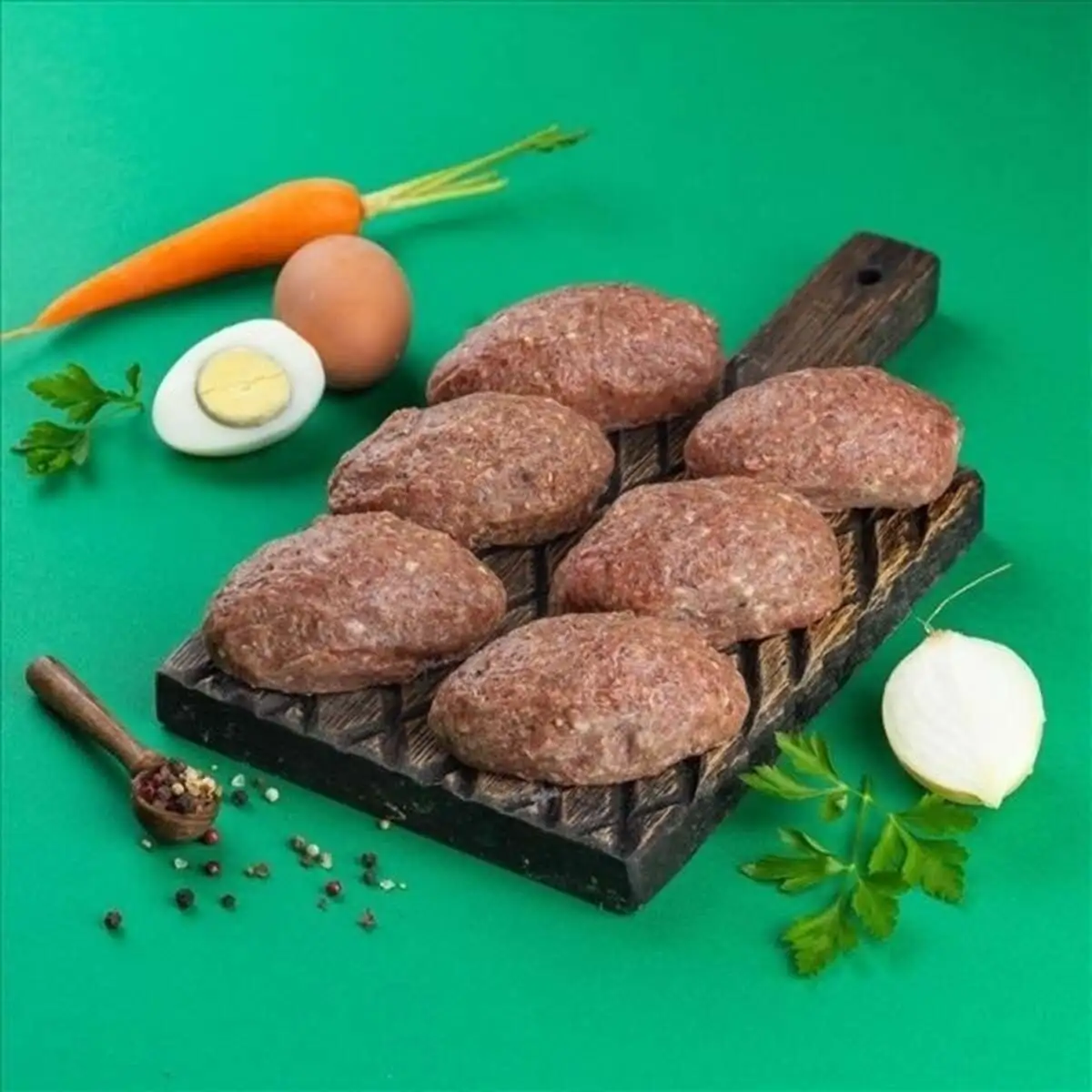 Котлеты говяжьи с яйцом 600 г  