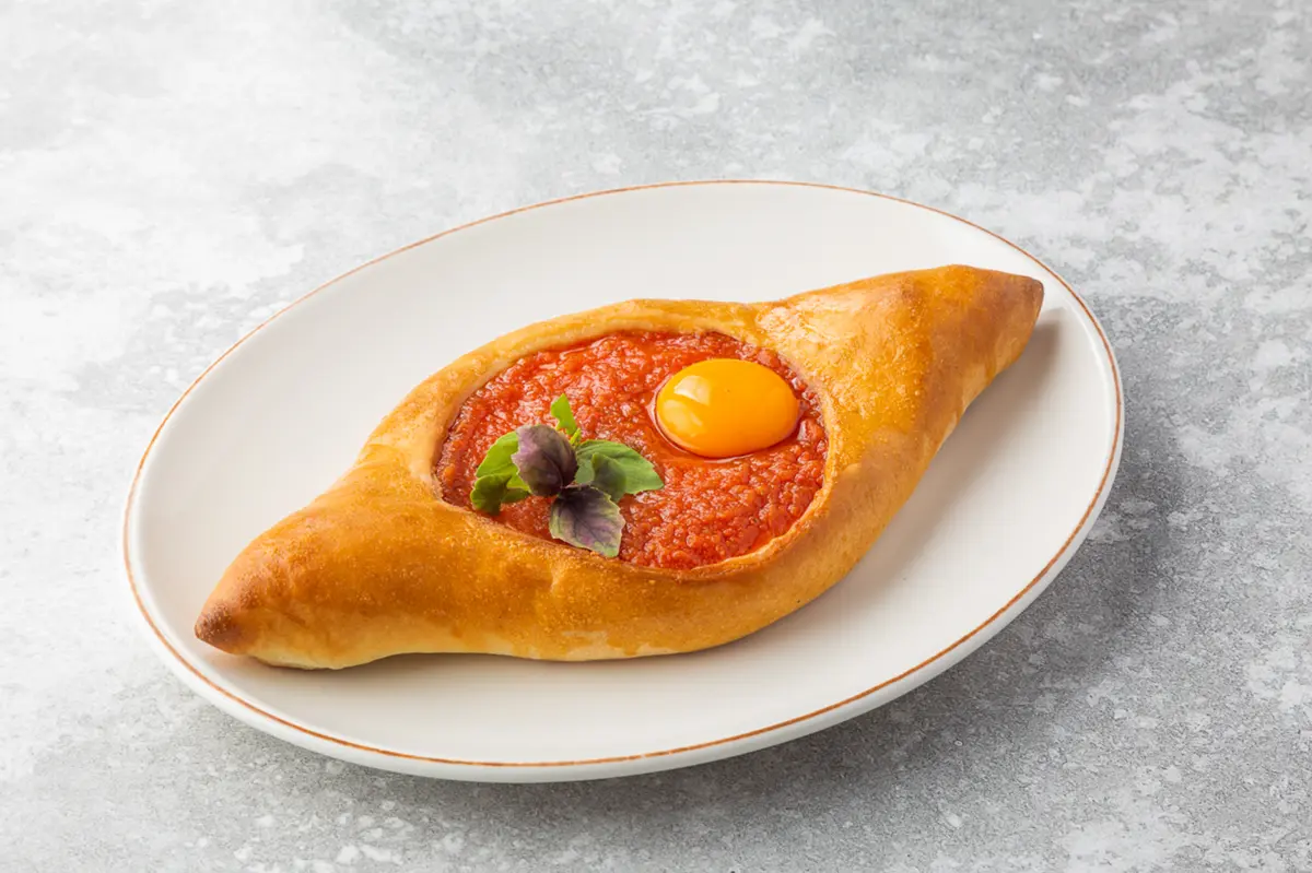 Хачапури Маргарита в Аджарии