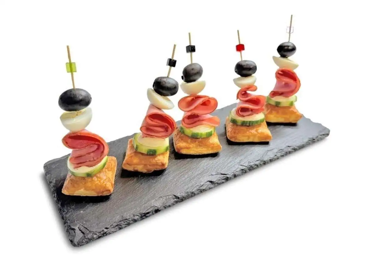 Канапе Манзо