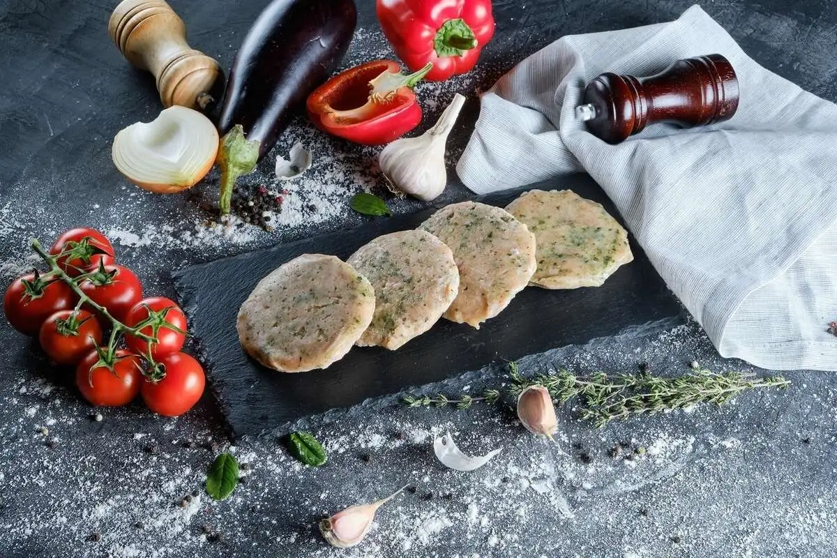 Биточки из индейки со шпинатом халяль