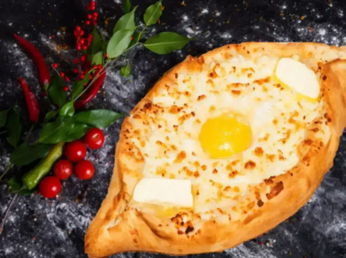 Хачапури по-аджарски