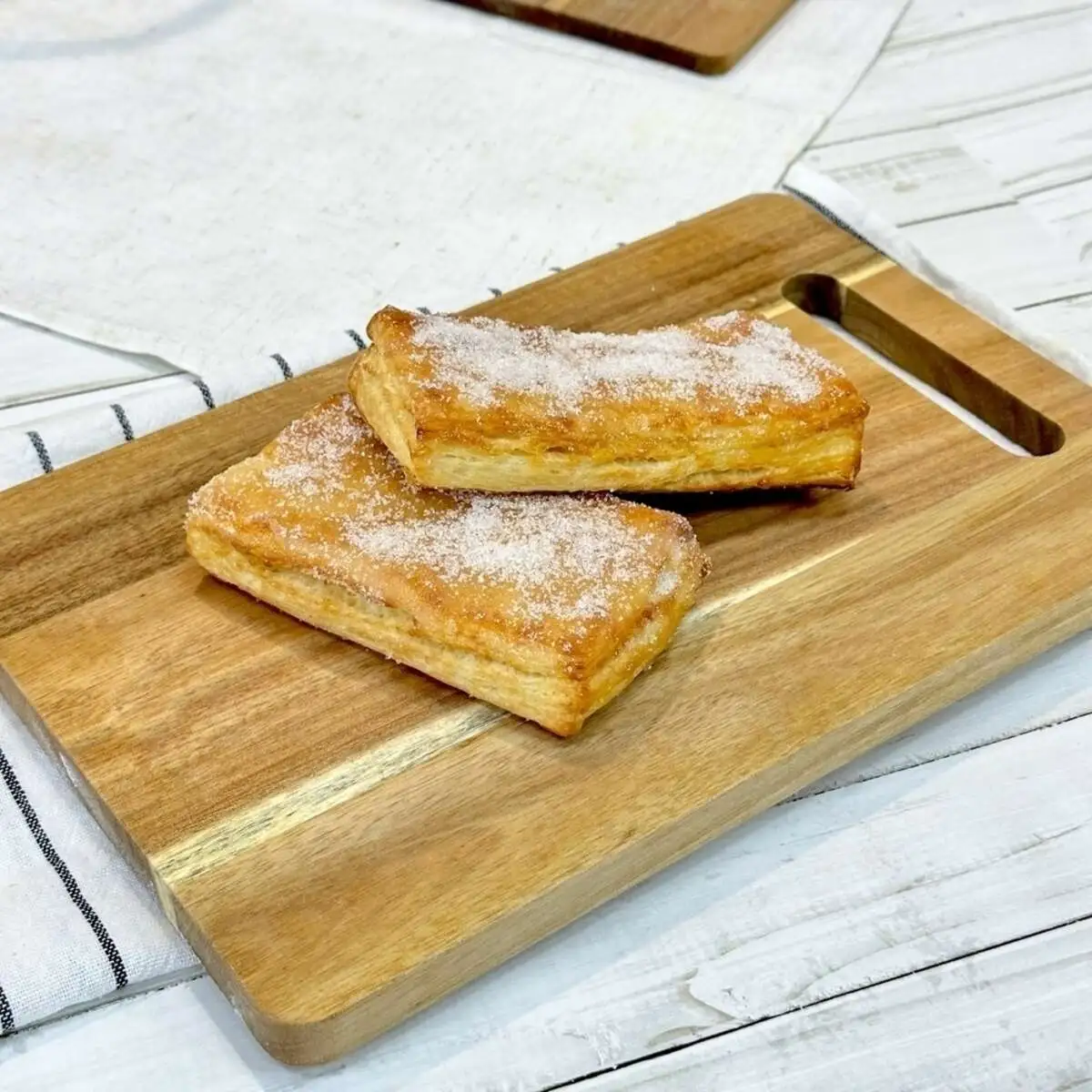 Язычок слоеный