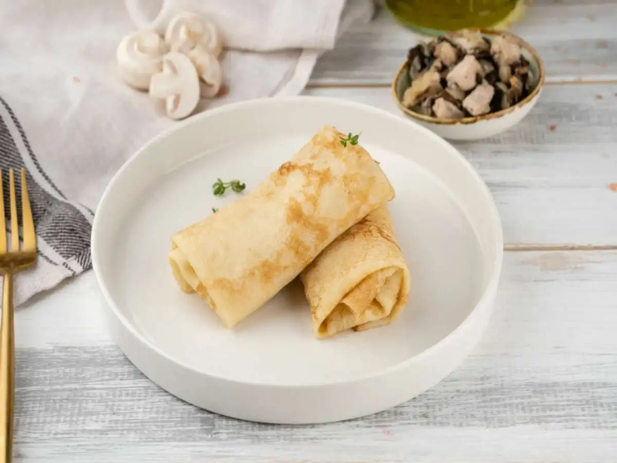 Блинчики с  Курой, грибами и зеленью вес