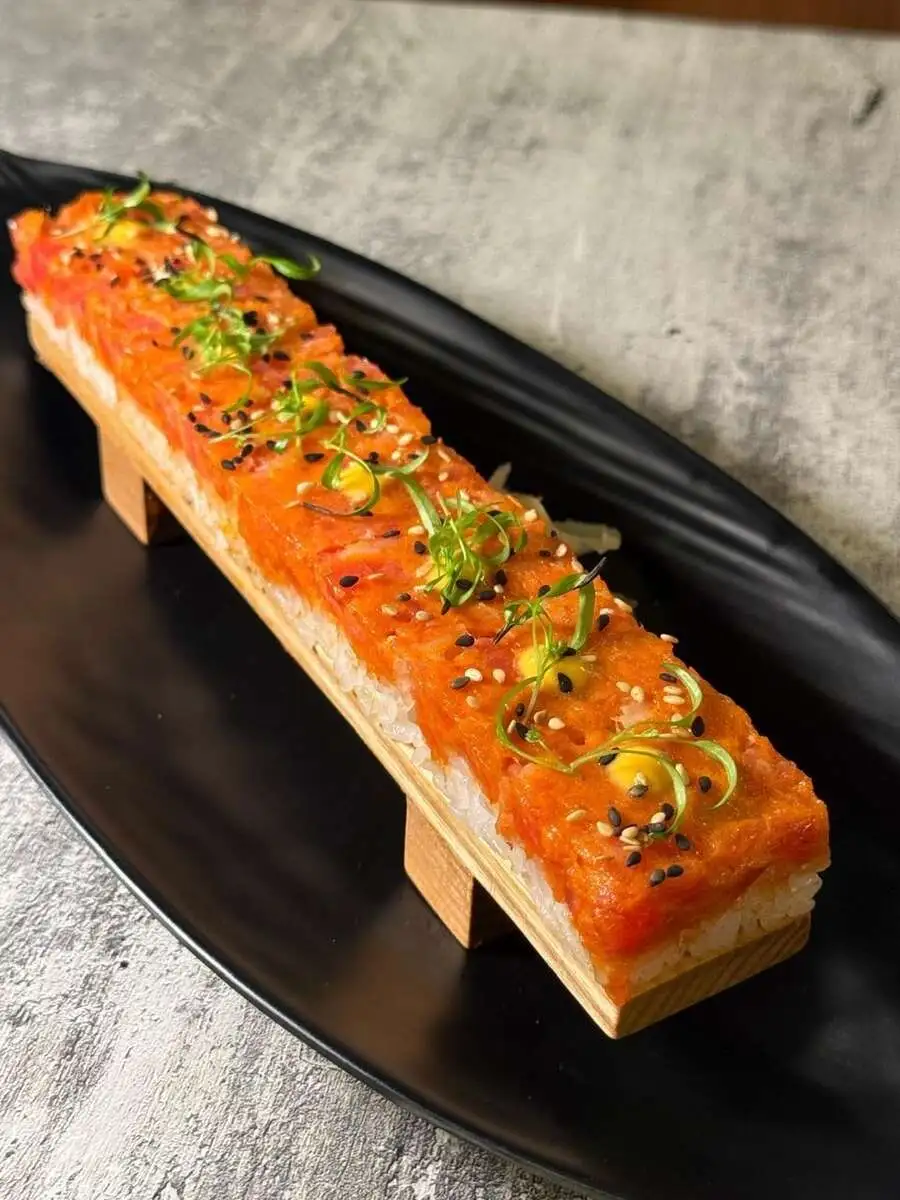 Осидзуси с лососем 