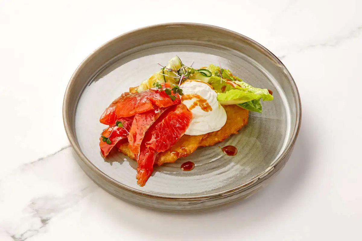 Драники с форелью