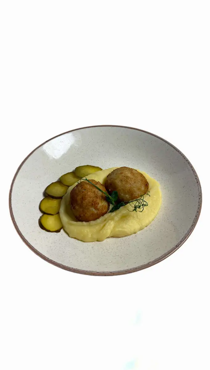 Рыбные котлеты  с пюре