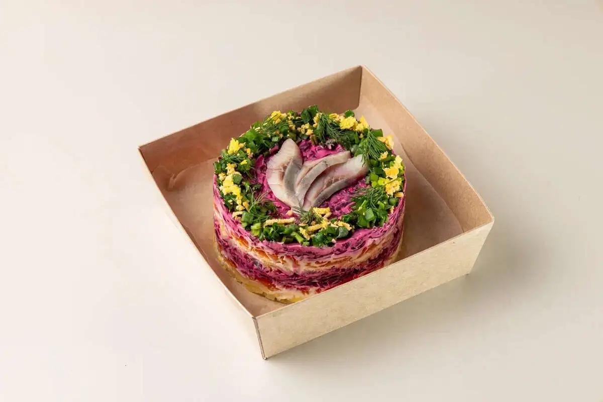 Бенто-сельдь под шубой 