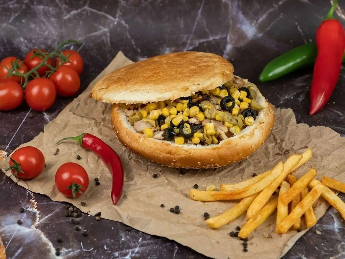 Фахитос в булке куриный