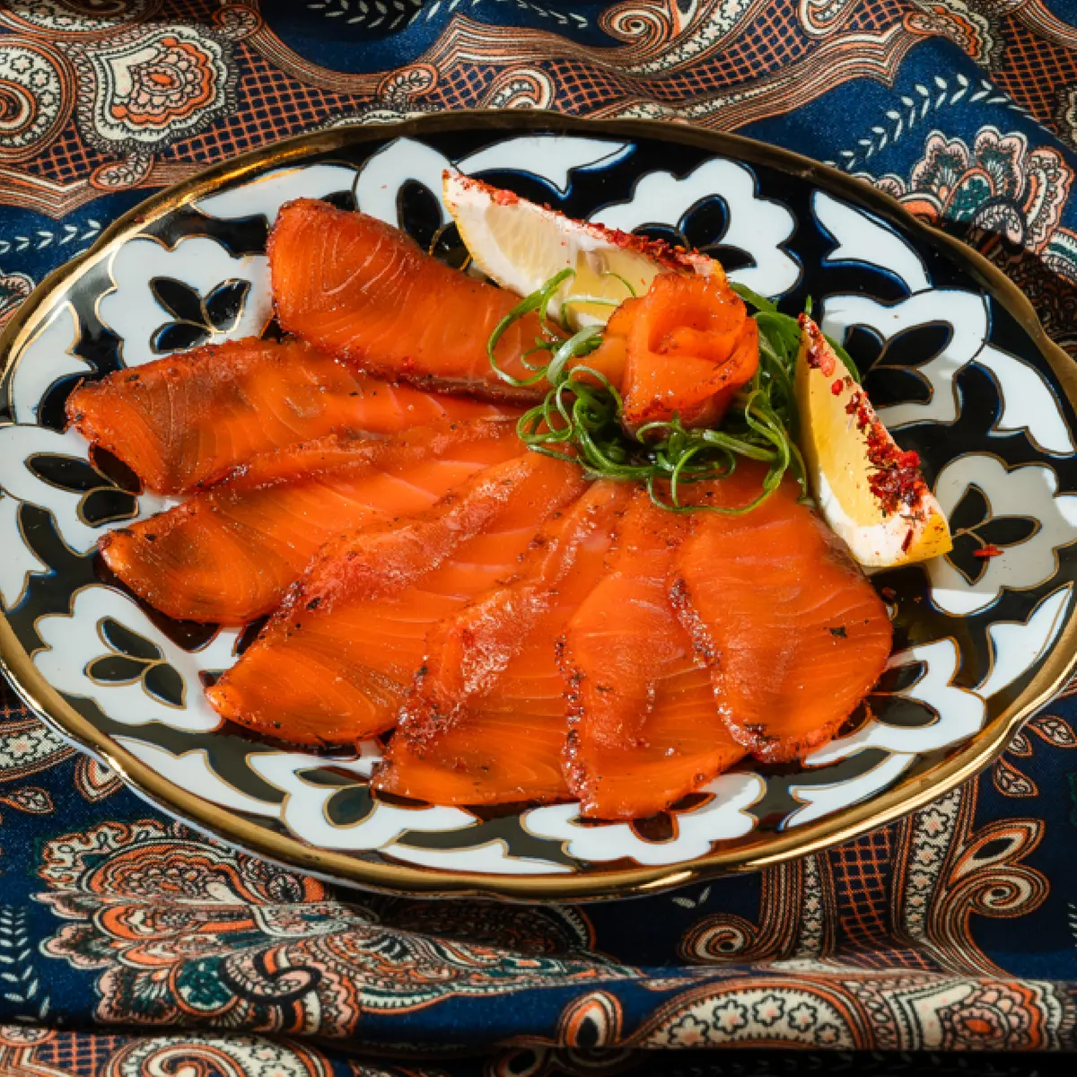 Кижуч слабосоленая красная рыба