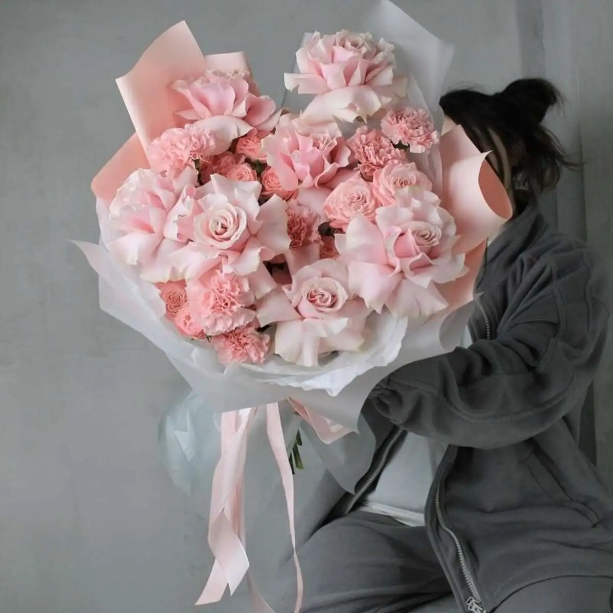 Розовое игристое M