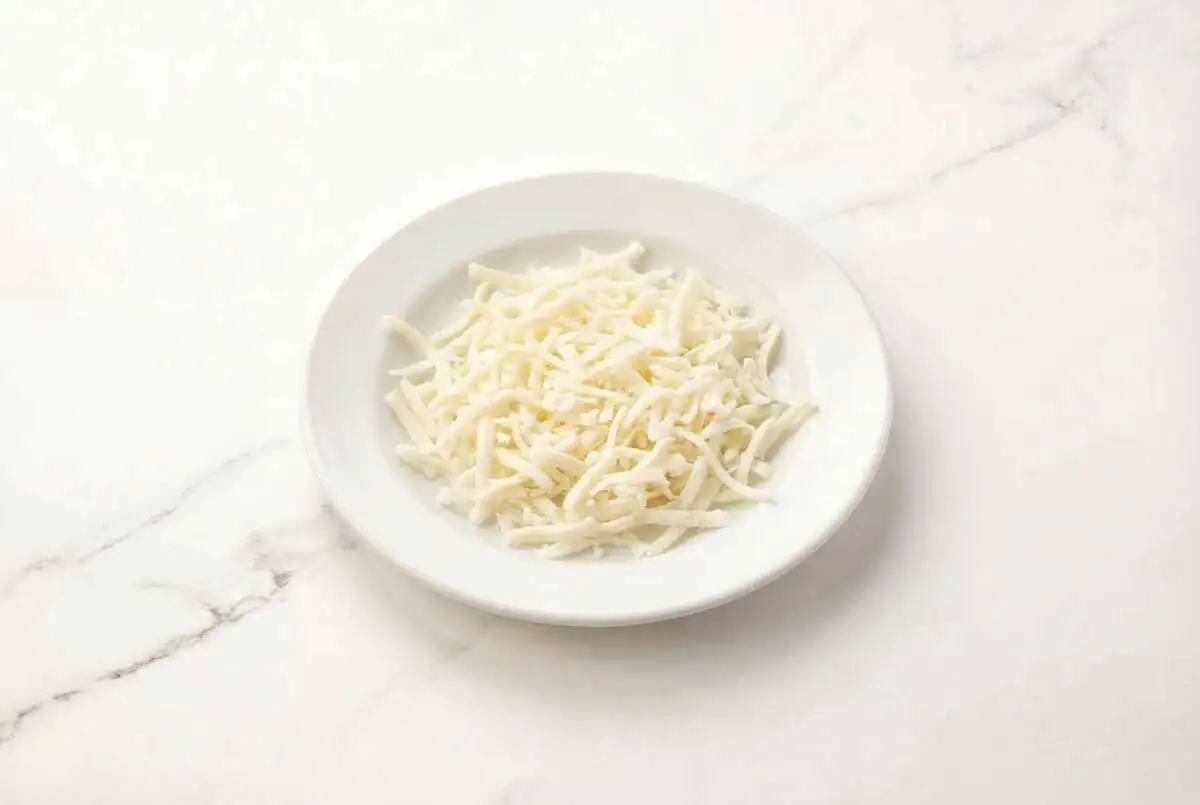 Сыр моцарелла для омлета 50гр