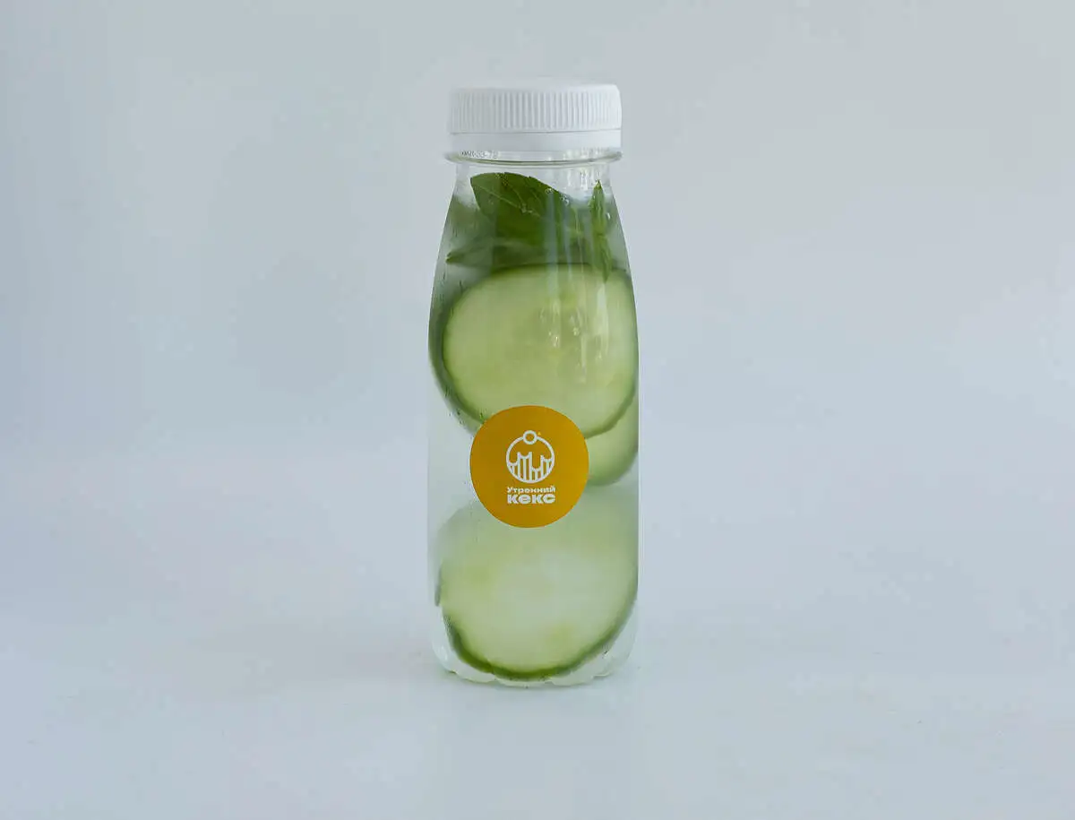 Детокс-вода Огурец-Базилик