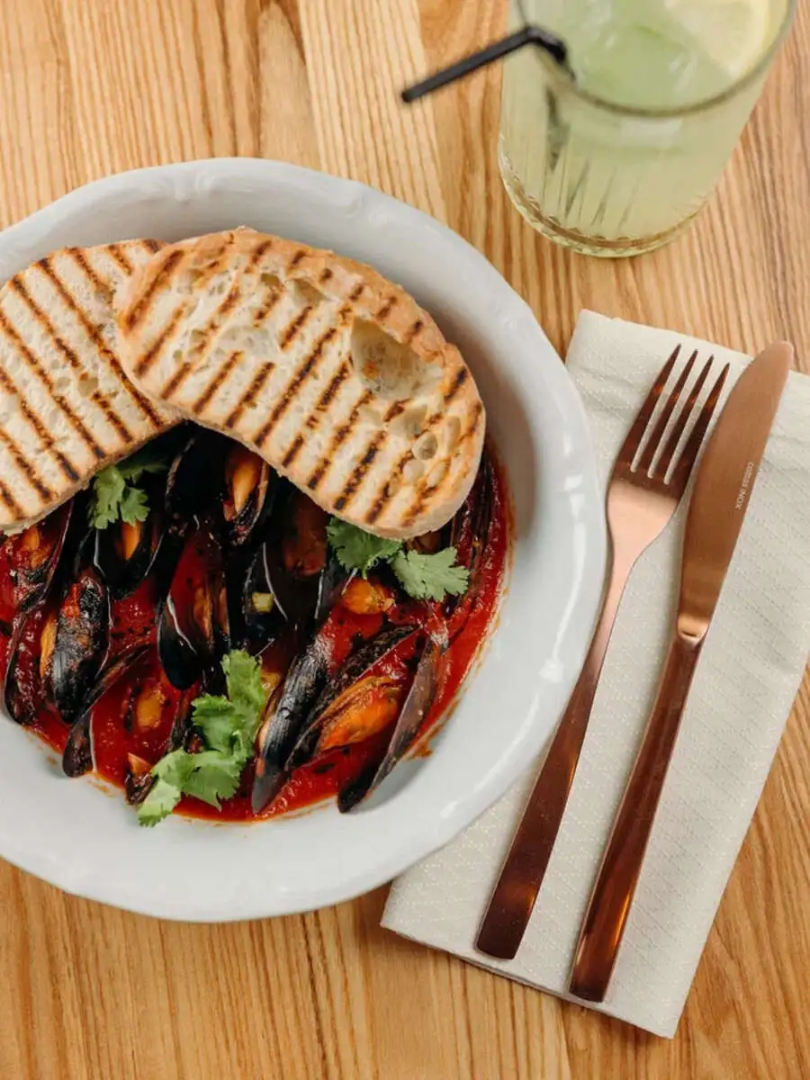 Мидии в соусе Том-ям