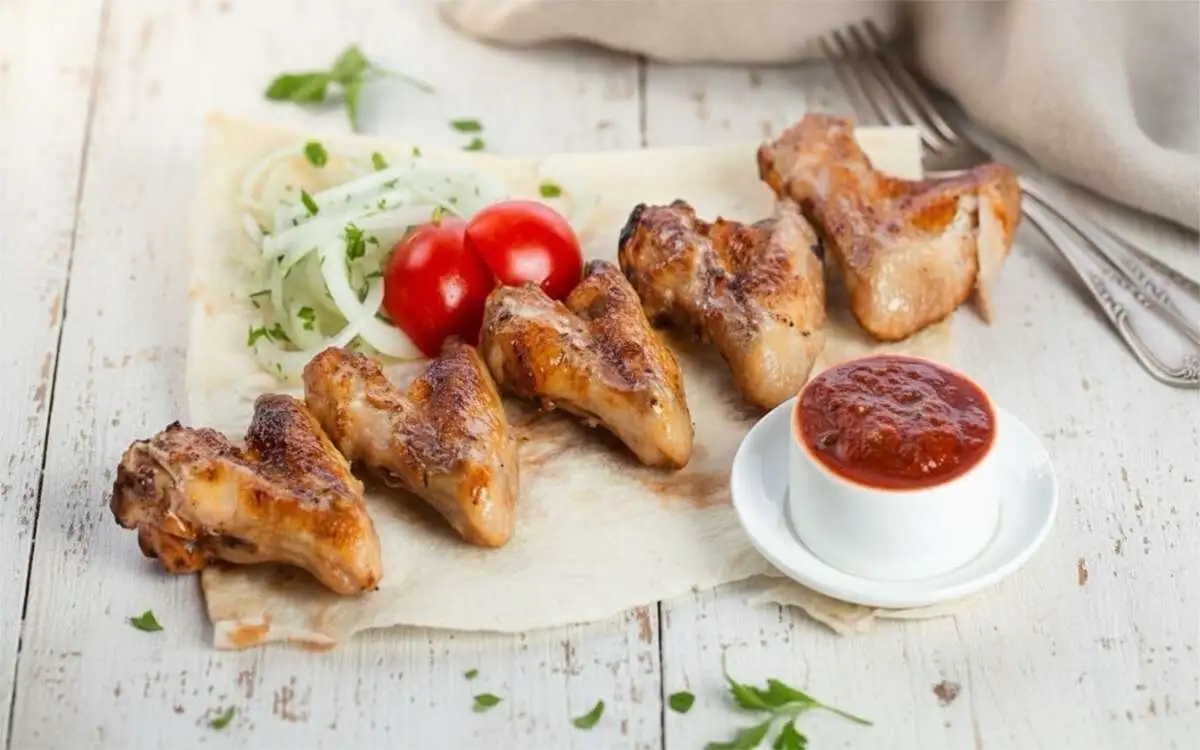 Куриные крылья на мангале