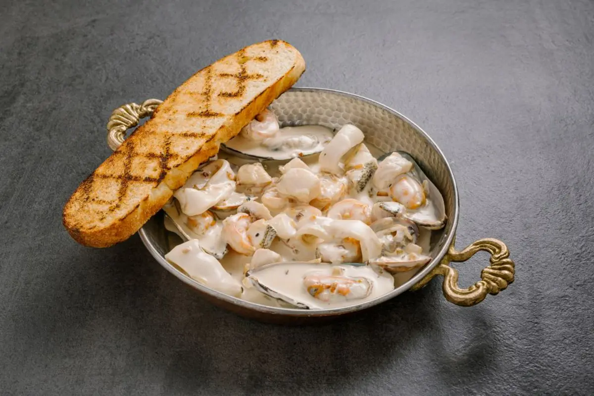 СОТЕ ИЗ МОРЕПРОДУКТОВ