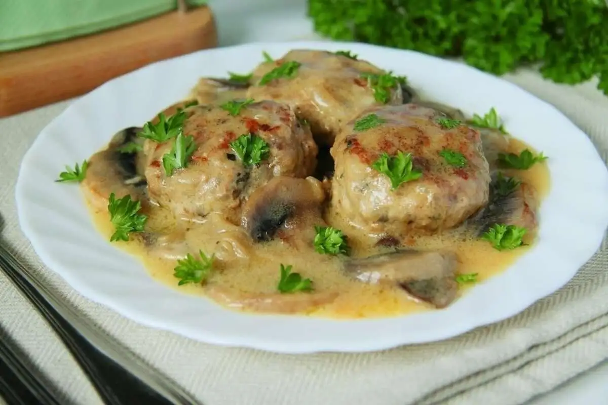 Биток мясной по селянски